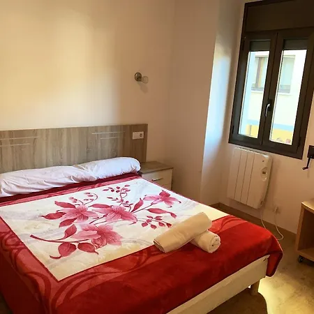 Διαμέρισμα Pantebre 3000 *